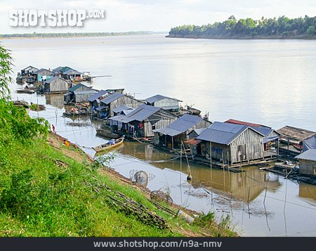 
                Hausboot, Mekong, Koh Trong                   