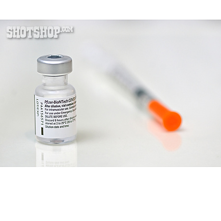 
                Impfstoff, Covid-19, Biontech-pfizer-impfstoff                   