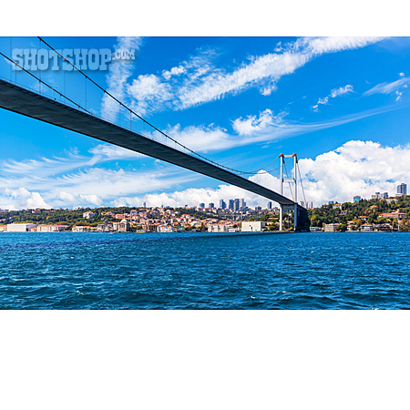 
                Bosporus-brücke, Brücke Der Märtyrer Des 15. Juli                   