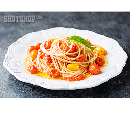 
                Tomaten, Pasta, Spaghetti Mit Frischen Tomaten                   