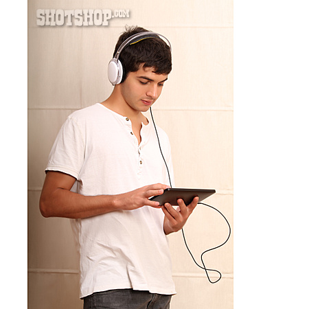 
                Kopfhörer, Musik Hören, Tablet-pc                   