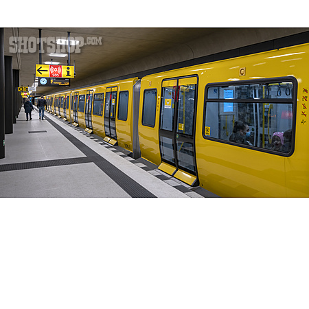 
                U-bahn, Bahnsteig, öffentlicher Verkehr                   