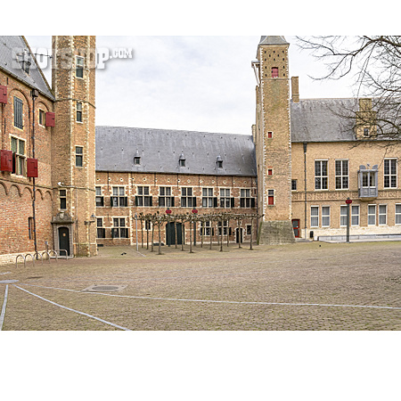 
                Abtei Middelburg                   