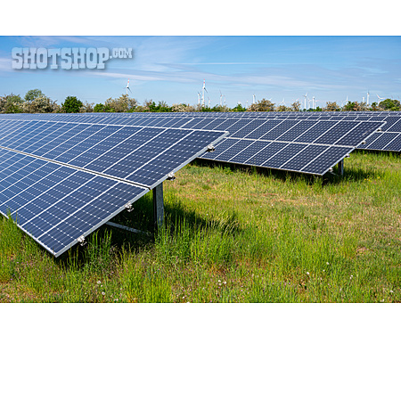 
                Solarzellen, Sonnenenergie, Solarkraftwerk                   