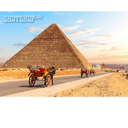 
                Pyramide, Weltwunder, Pyramiden Von Gizeh                   