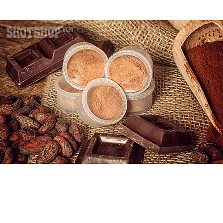 
                Kakaopulver, Zartbitterschokolade, Kakaobohne                   