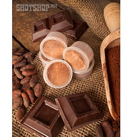 
                Kakaopulver, Zartbitterschokolade, Kakaobohne                   