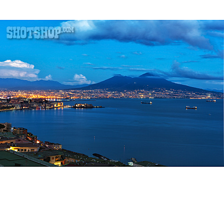 
                Beleuchtet, Neapel, Vesuv                   