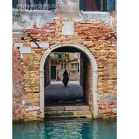 
                Wohnhaus, Tor, Altstadt, Venedig                   