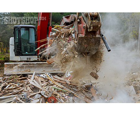 
                Bagger, Bauschutt, Gebäudeabriss                   