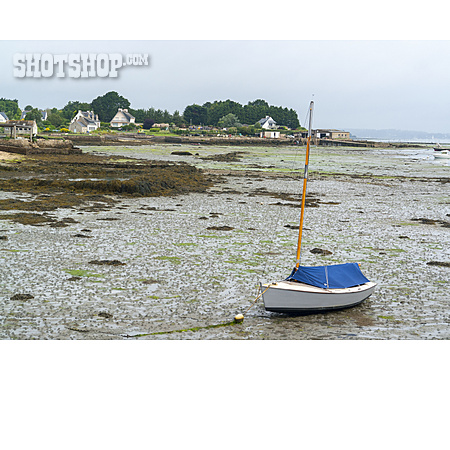 
                Fischerboot, Hafenbecken, Larmor-baden                   