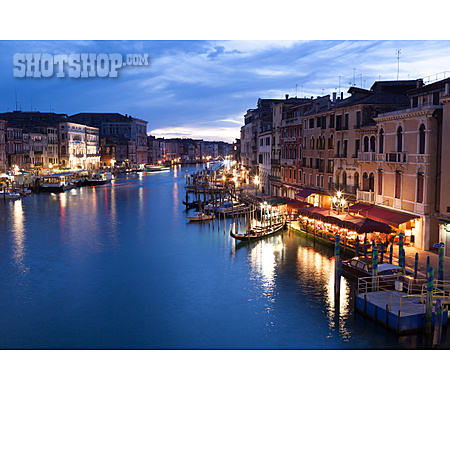 
                Beleuchtet, Venedig, Canal Grande                   