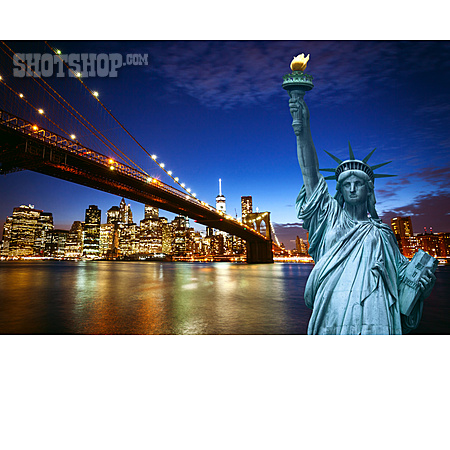 
                Freiheitsstatue, Brooklyn Bridge, East River, New York City                   