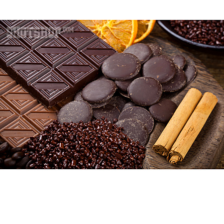
                Schokolade, Zutaten, Aromatisiert                   