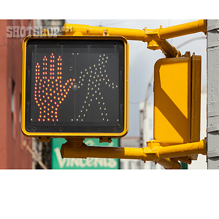 
                Verkehrszeichen, Lichtsignal, Fußgängerüberweg, New York City                   
