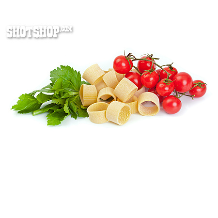 
                Tomate, Petersilie, Pasta                   