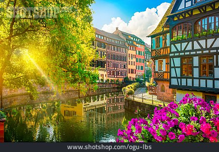 
                Altstadt, Straßburg, Petite France                   