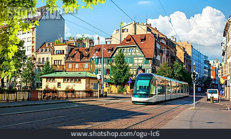 
                Altstadt, Straßenbahn, Straßburg                   