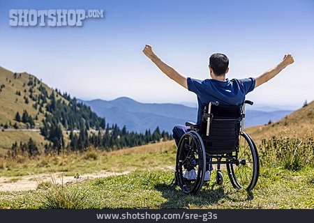 
                Freiheit, Berge, Rollstuhlfahrer                   
