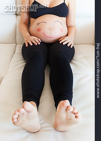 
                Entspannt, Babybauch, Smiley, Bodypainting                   
