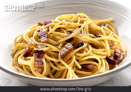 
                Spaghetti, Carbonara                   