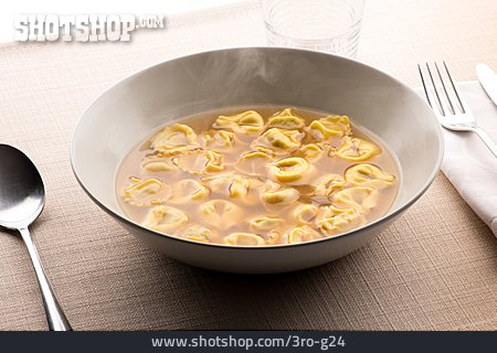 
                Hot, Soup, Tortellini, Broth                   
