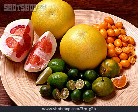
                Zitrusfrucht, Pampelmuse, Kumquat                   