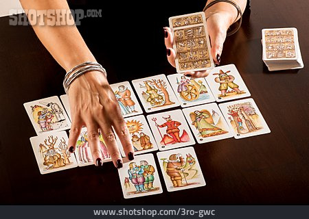 
                Tarot, Karten Legen, Tarotkarten                   