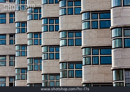 
                Bürogebäude, Wellenförmig, Shell-haus                   