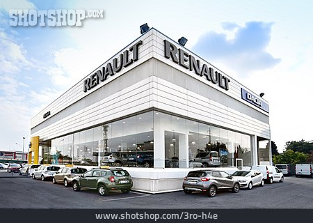 
                Autohaus, Renault, Showroom                   
