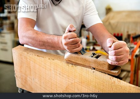 
                Holzverarbeitung, Hobel, Tischler, Hobeln                   
