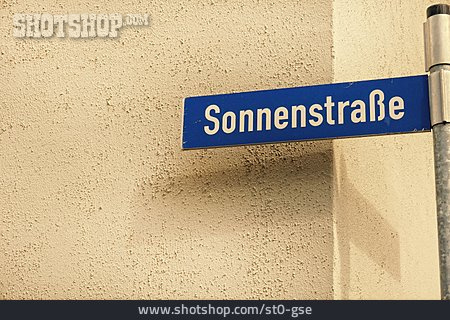 
                Sonnenstraße                   