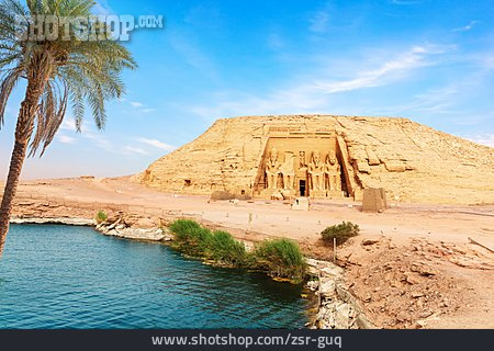 
                Tempel Von Abu Simbel                   