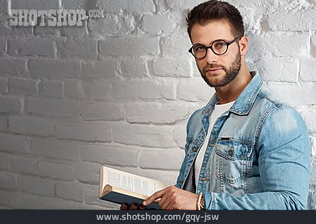 
                Mann, Lesen, Student                   