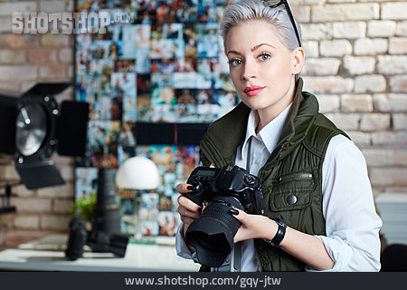 
                Beruf, Fotografin, Digitalkamera, Fotokamera                   