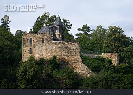 
                Burg Altrathen                   