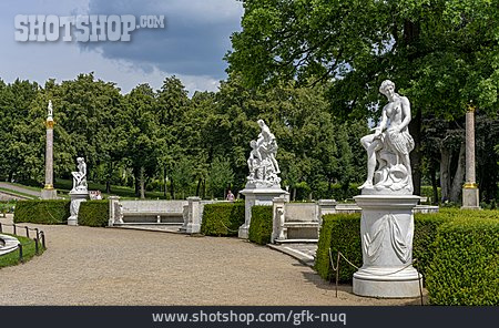 
                Schlosspark, Französischer Garten, Sanssouci                   