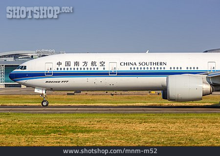 
                Flugzeug, Fluggesellschaft, Boeing 777, China Southern Airlines                   