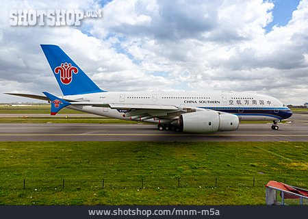 
                Flugzeug, China Southern Airlines                   