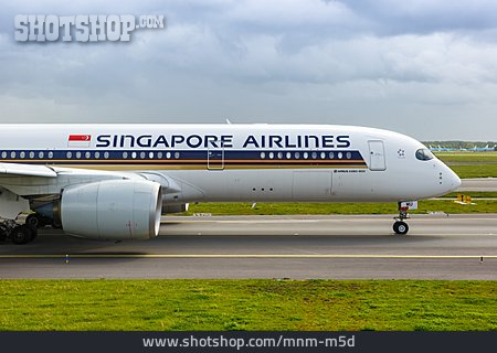 
                Flugzeug, Singapore Airlines                   