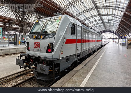 
                Zug, Bahnsteig, Deutsche Bahn, Intercity                   
