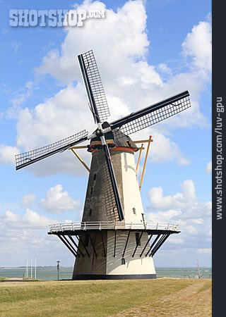 
                Holländerwindmühle                   