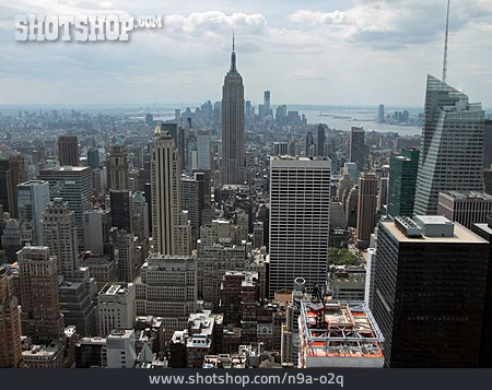
                Manhattan, Empire State Building, New York City                   