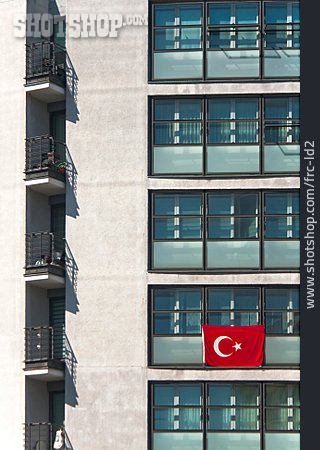 
                Bürogebäude, Nationalflagge, Türkei                   