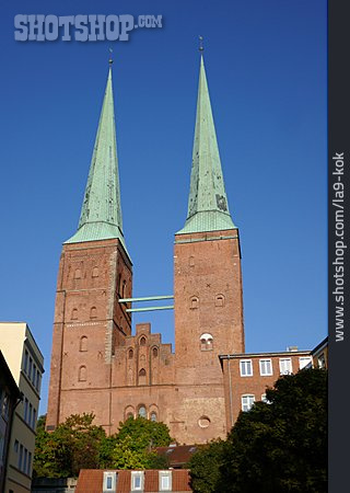 
                Lübecker Dom                   