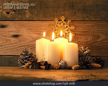 
                Kerzenlicht, 4. Advent                   