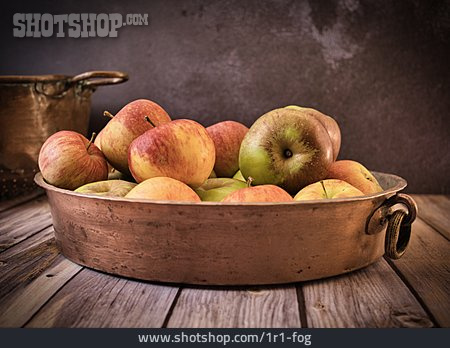 
                äpfel, Kupferschüssel                   