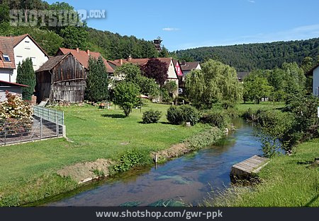 
                Dorf, Hinterweidenthal, Südwestpfalz                   
