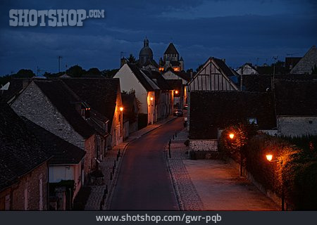 
                Altstadt, Straßenbeleuchtung, Provins                   