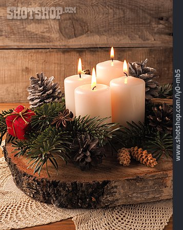 
                Weihnachten, Kerzenlicht, 4. Advent                   